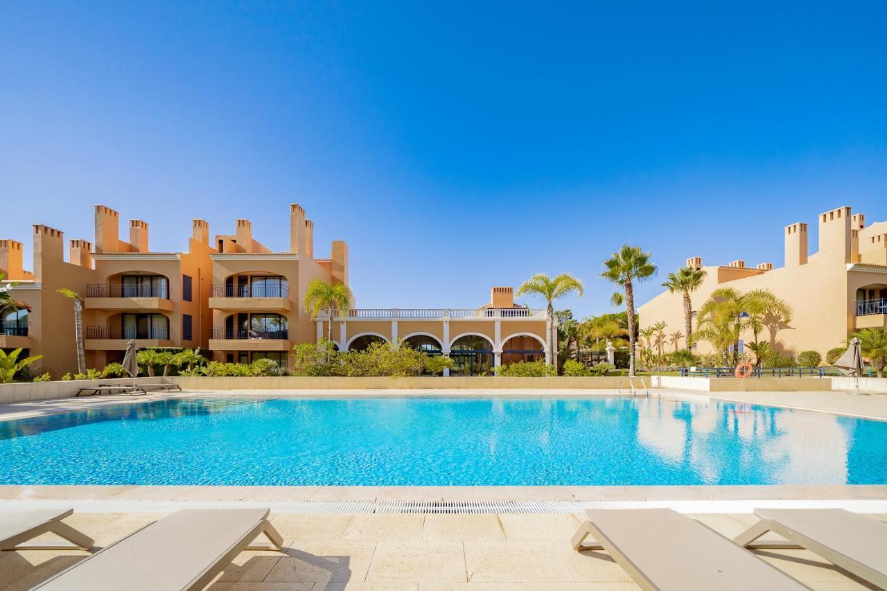 Al - Sol F5 Floor * Quarteira